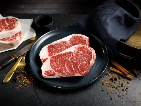 Which Beef Is Better for Steaks: Angus or Wagyu?