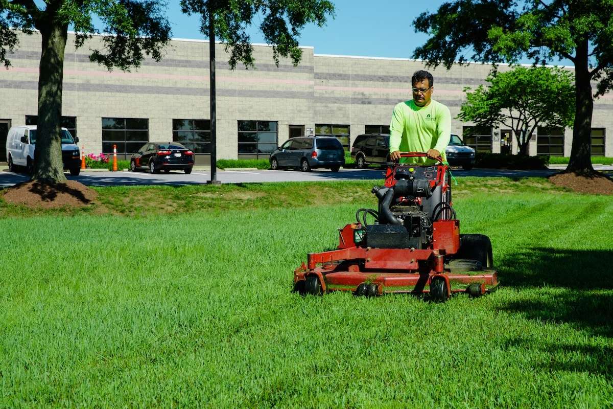 Why Do Bethel Residents Trust All Seasons Maintenance for Professional Lawn Care?