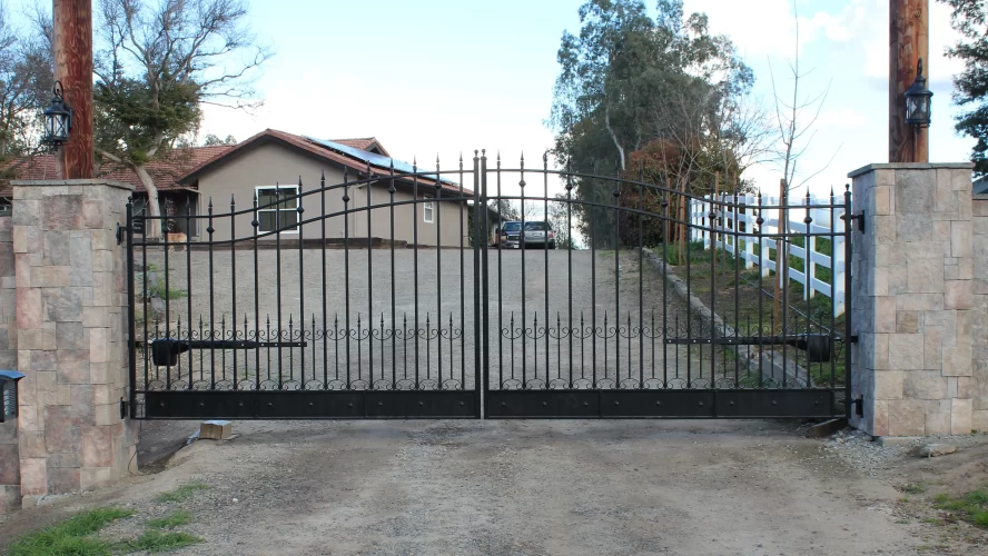 Top Signs Your Driveway Gate Requires Maintenance and How to Correct Them