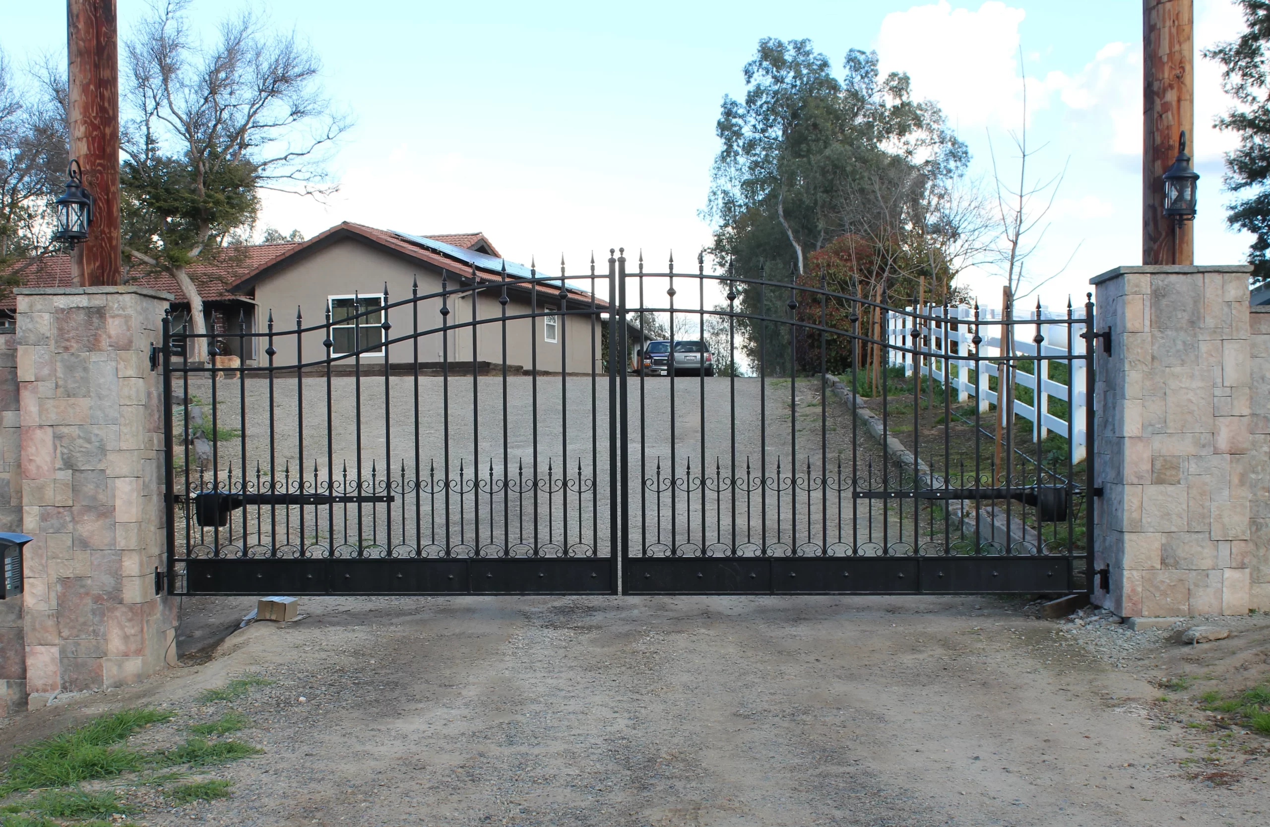 Top Signs Your Driveway Gate Requires Maintenance and How to Correct Them