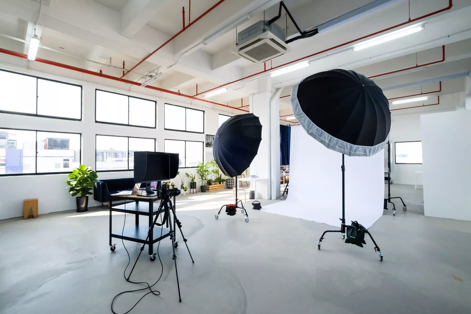 Renting a Photo Studio – Top 5 Factors to Consider